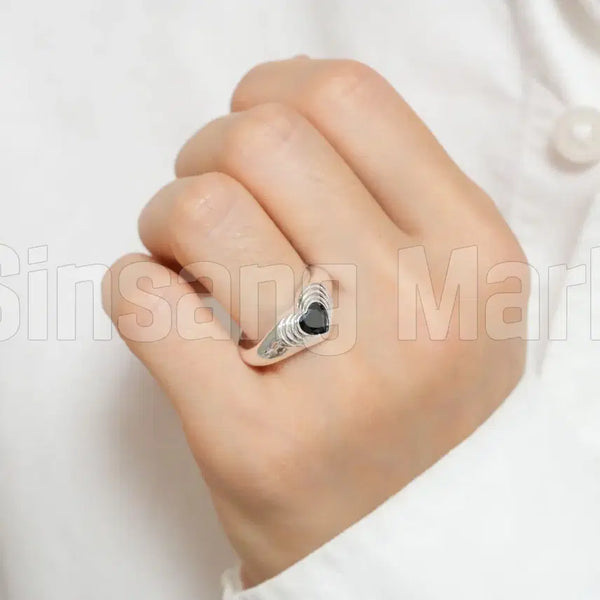 [BUNJANG] COEM Silver 925 Black Heart Retro Open Ring / [빠른발송] 코엠 실버925 블랙 하트 레트로 오픈링