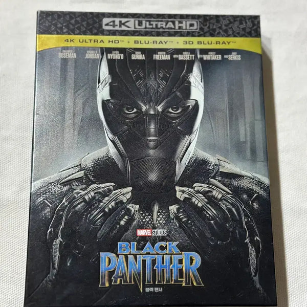 [BUNJANG] Black Panther Steelbook Combo Pack 4K UHD Blu-ray (Unsealed) / (개봉)[4K 블루레이] 블랙 팬서 : 스틸북 콤보팩 (3disc: 4K UHD + 3D + 2D) - 북릿(36p) + 와칸다 엽서(3종) + 캐릭터 카드(7종) + 굿즈봉투