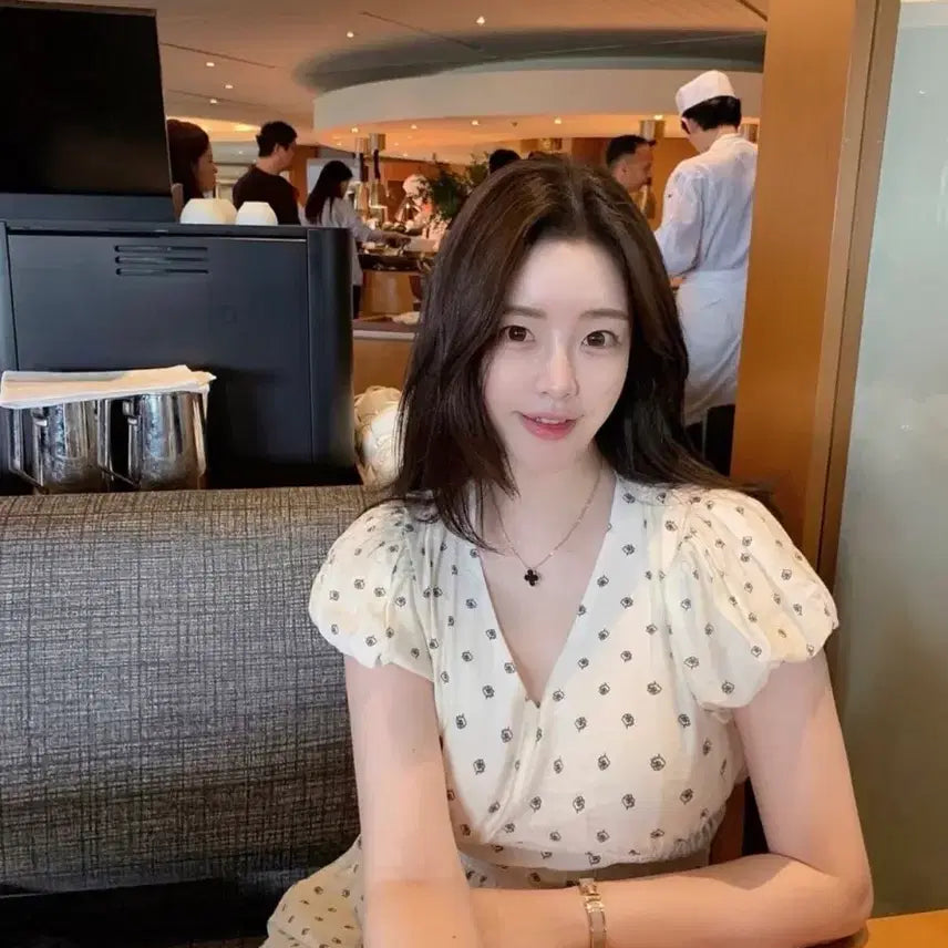 [BUNJANG] V-Neck Slim Long Dress / 브이넥 슬림 롱 원피스