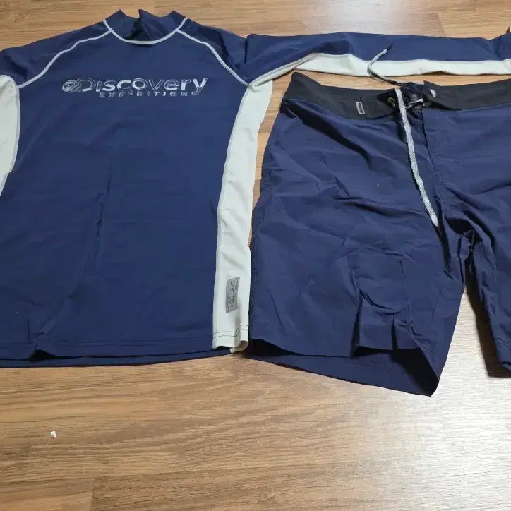[BUNJANG] Discovery Rash Guard Set Navy / 디스커버리 래쉬가드 세트 네이비
