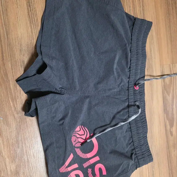 [BUNJANG] Discovery Women's Gray Rash Pants Short Pants / 디스커버리 그레이색 래쉬팬츠 여성 숏팬츠