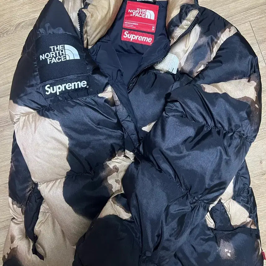 [BUNJANG] Supreme x The North Face Bleached Nuptse Jacket / (M) 슈프림노스페이스 블리치 눕시