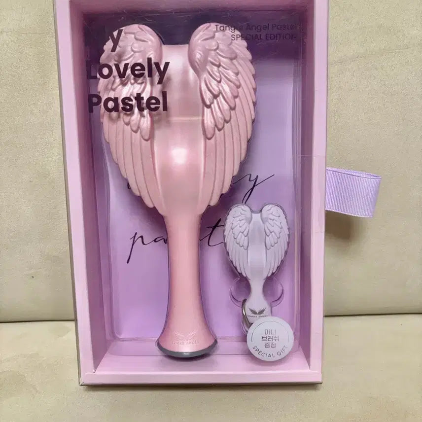 [BUNJANG] Tangle Angel Pastel Hair Brush & Baby Mini Comb Set (Sealed) / [미개봉] 탱글엔젤 파스텔 헤어 브러쉬 & 베이비 미니빗 세트