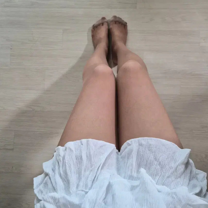 [BUNJANG] White Mini Skirt / 스타킹이랑 잘 어울리는 흰색 숏치마
