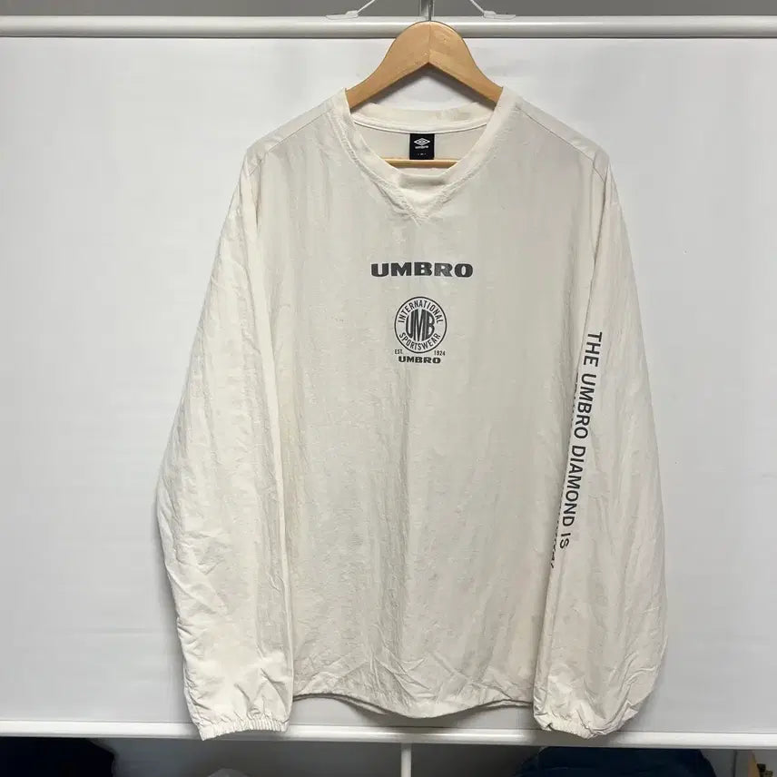 [BUNJANG] Umbro White Woven Nylon Warm-up Windbreaker XL / [정품/XL] 엄브로 화이트 우븐 나일론 바람막이 웜업