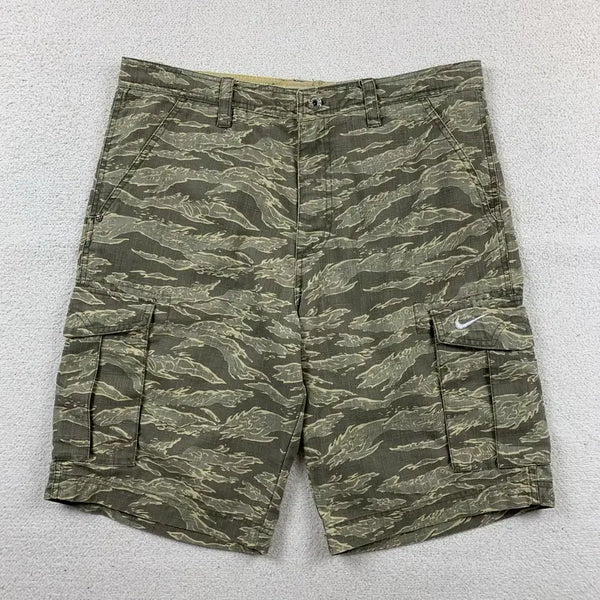 [BUNJANG] Nike 00s Embroidered Tiger Camo Ripstop Cotton Cargo Shorts / 00s 나이키 자수로고 립스탑 코튼 타이거 카모 카고 쇼츠