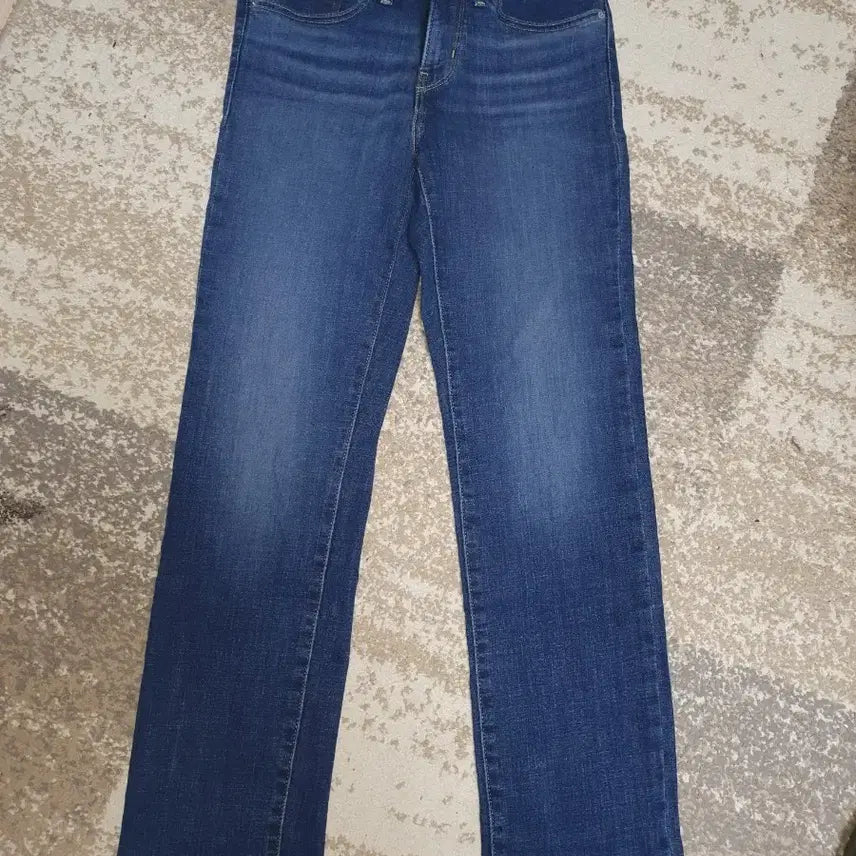 [BUNJANG] Levi's Women's 314 Shaping Straight Jeans (W28/L28) / [리바이스] 여성 314 쉐이핑 스트레이트 청바지 (W28/L28)