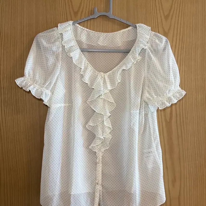 [BUNJANG] Lovely Mori Girl White Dot Frill Blouse / 러블리 모리걸 화이트 도트 프릴 블라우스