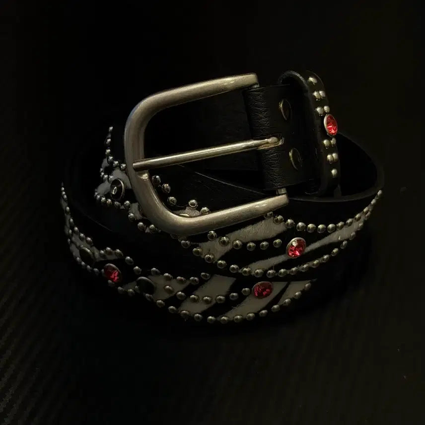 [BUNJANG] Vintage Western Cow Studded Cubic Belt / 빈티지 웨스턴 카우 스터드 큐빅 벨트 새상품
