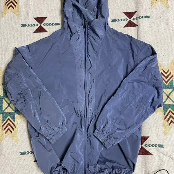 [BUNJANG] Remi Relief Nylon Windbreaker Jacket / 레미릴리프 윈드 브레이커 자켓