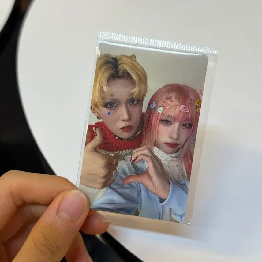 [BUNJANG] X:LOVE Haru Rui Louie Autographed Polaroid Photocard / 엑스러브 하루 현 루이 우무티 포카 싸인 폴라 싸폴 콘서트 폴라로이드