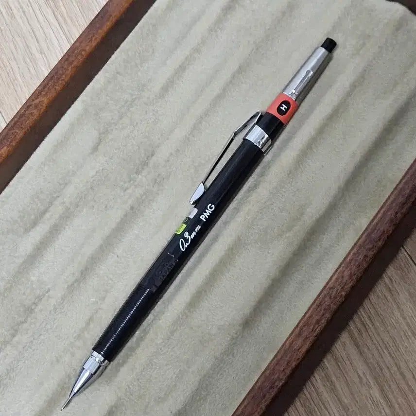 [BUNJANG] Pentel PMG Drafting Mechanical Pencil 0.3mm / 펜텔 PMG 제도 샤프 0.3 사각씰