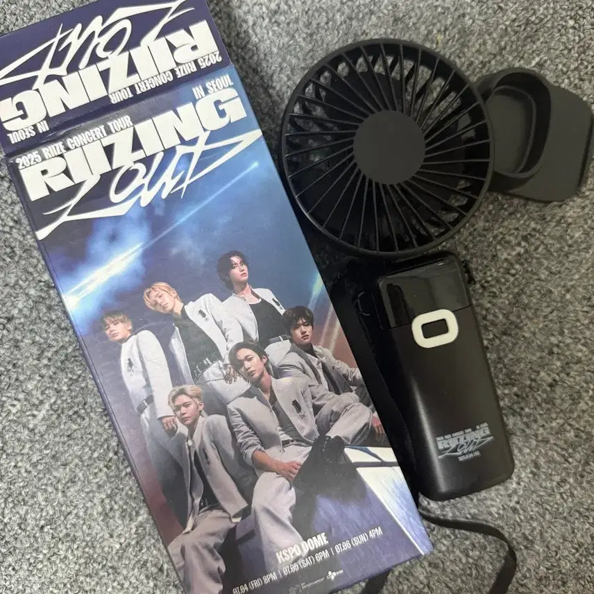[BUNJANG] RIIZE Sachaeck Handheld Fan / 라이즈 사첵 손선풍기 손풍기