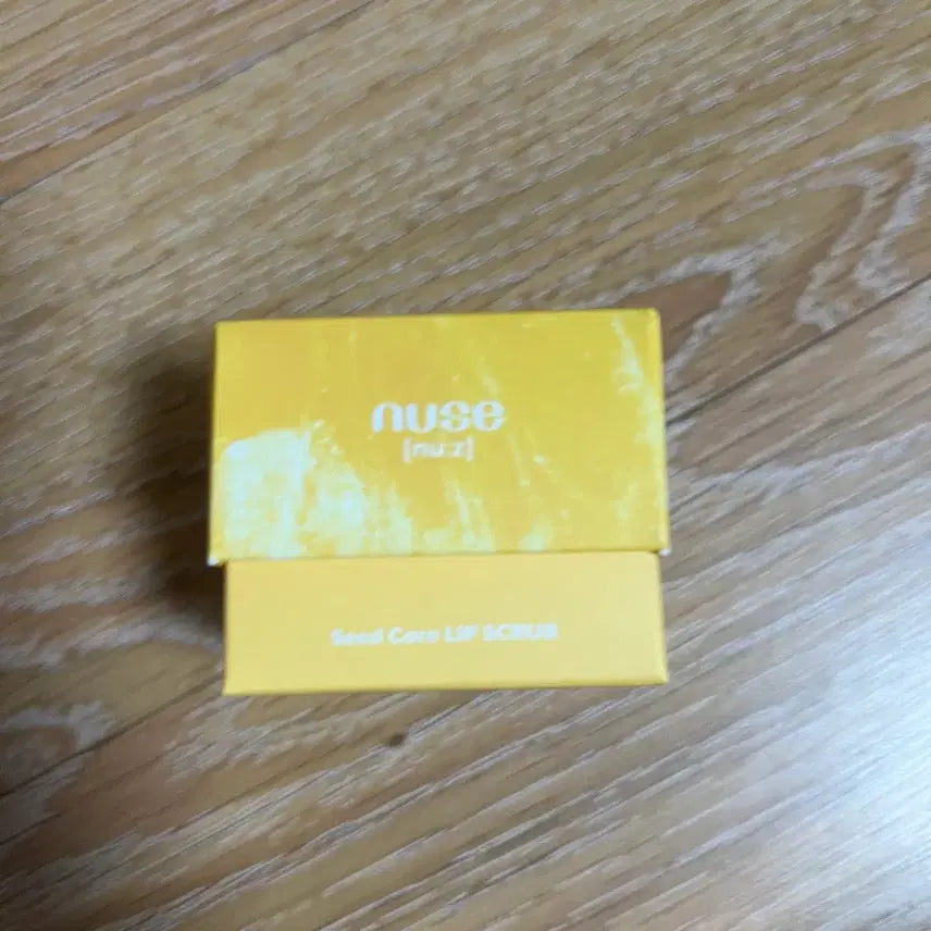 [BUNJANG] NUDE SEEDS Care Lip Scrub No. 1 Sunset Mango / 누즈 씨앗 케어 립 스크럽 1호 선셋망고