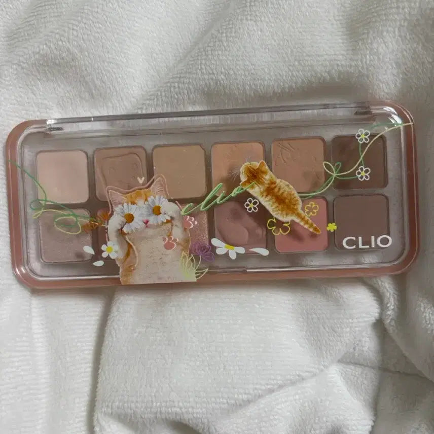 [BUNJANG] Clio Eye Palette 23 Baby Milk Cat / (오늘만할인)클리오 아이팔레트 23 베이비밀크냥냥