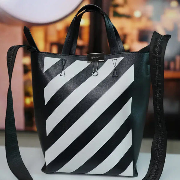 [BUNJANG] Off-White Striped Leather Tote Bag / 오프화이트 스트라이프 올가죽 토트백 남녀공용