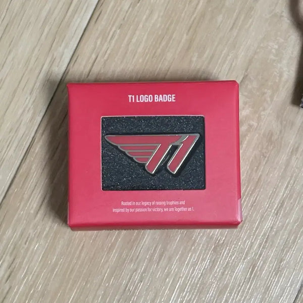 [BUNJANG] T1 Logo Badge / 티원 로고 뱃지
