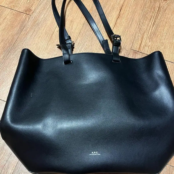 [BUNJANG] A.P.C. Leather Shoulder Bag Black / A.P.C. 가죽 숄더백 블랙