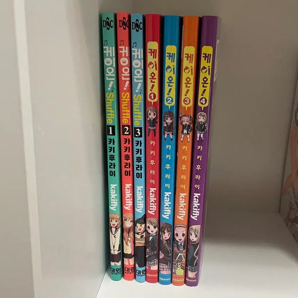 [BUNJANG] K-On! Manga Bundle (Volumes 1-4) & K-On! Shuffle Manga Bundle (Volumes 1-3) / (7권일괄) 케이온! 1~4권, 케이온! 셔플 1~3권 만화책