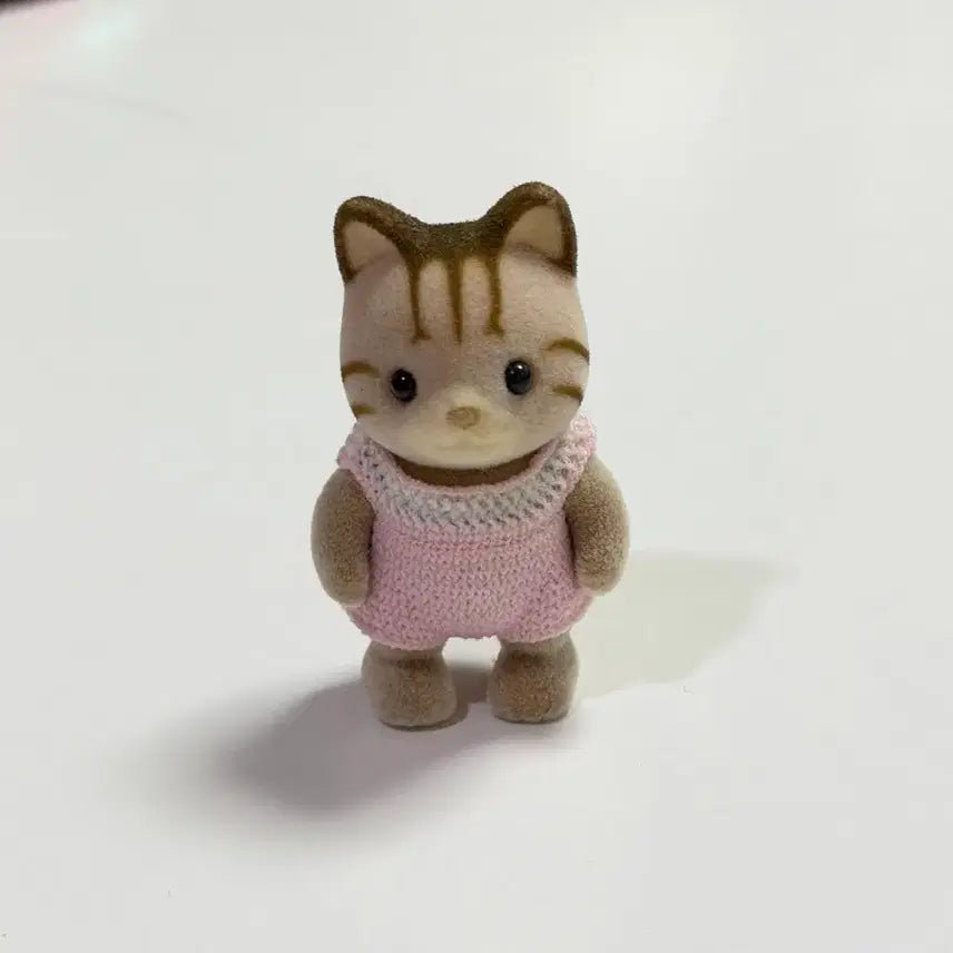 [BUNJANG] Sylvanian Families Old Knitted Shimaneck Striped Cat / 실바니안 올드 뜨게 시마네코 줄무늬고양이
