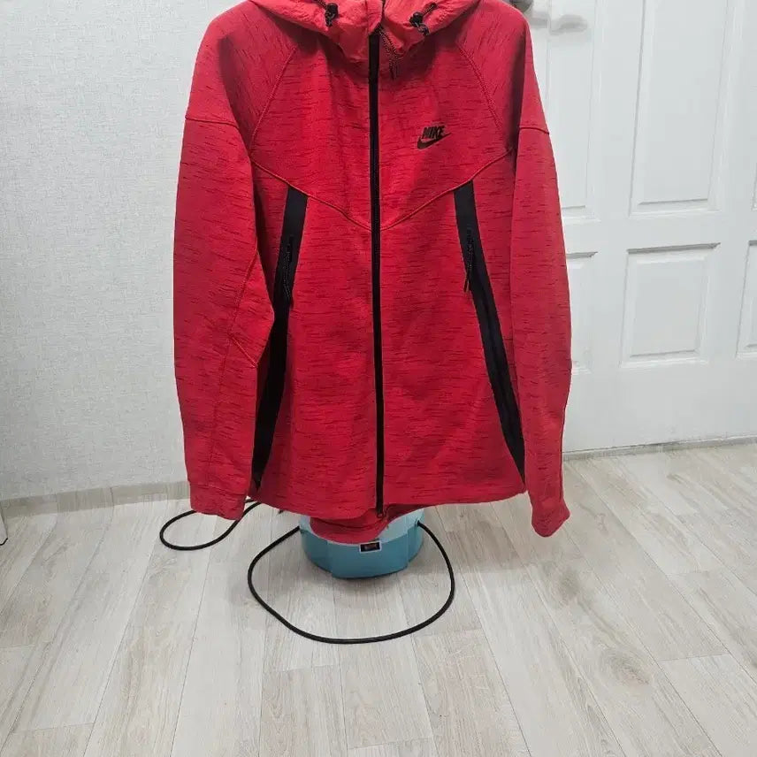 [BUNJANG] Nike Techpack Windrunner 2-Zip Hoodie - Red / (100~105)L 초대장급 나이키 테크팩 윈드러너 2중지퍼 [레드] 후드집업