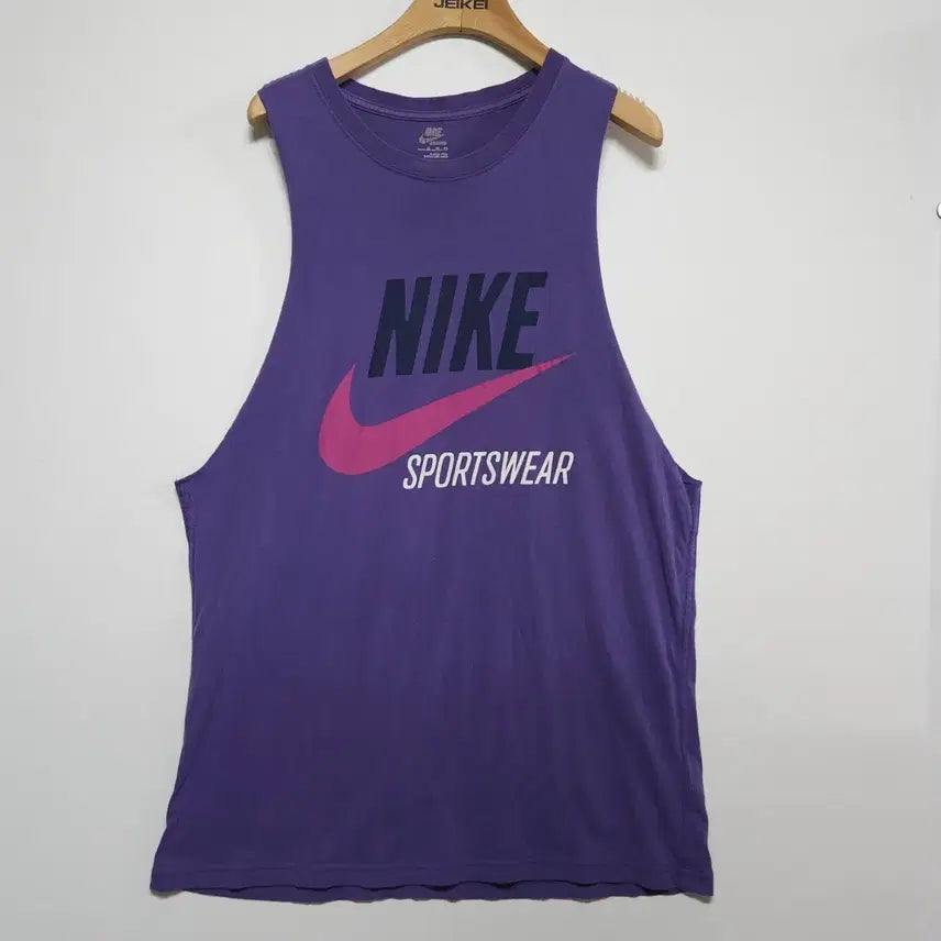 [BUNJANG] Nike Sportswear Vintage Wash Sleeveless Top / 힙한 나시 나이키 스포츠웨어 빈티지 워싱 민소매 나시