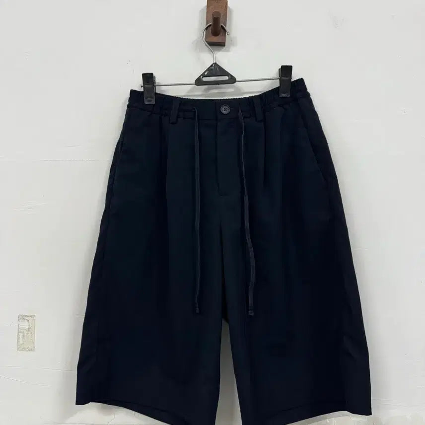 [BUNJANG] Musinsa Standard Wide Drawstring Banding Half Pants Shorts / (29)무신사스탠다드 와이드 드로우 밴딩 하프팬츠 반바지
