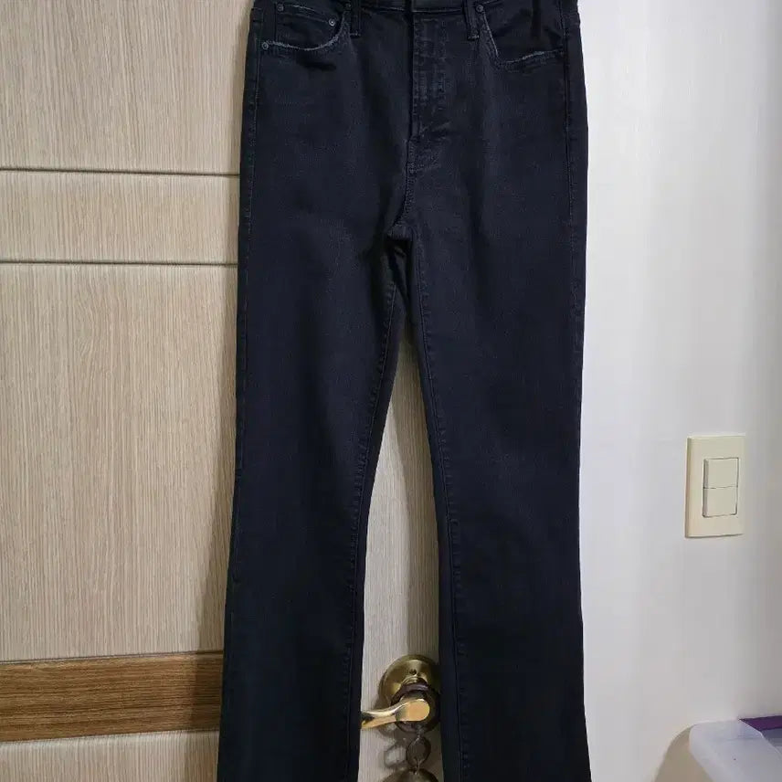 [BUNJANG] MOTHER Insider Crop Step Fray Not Guilty Jeans / 마더진