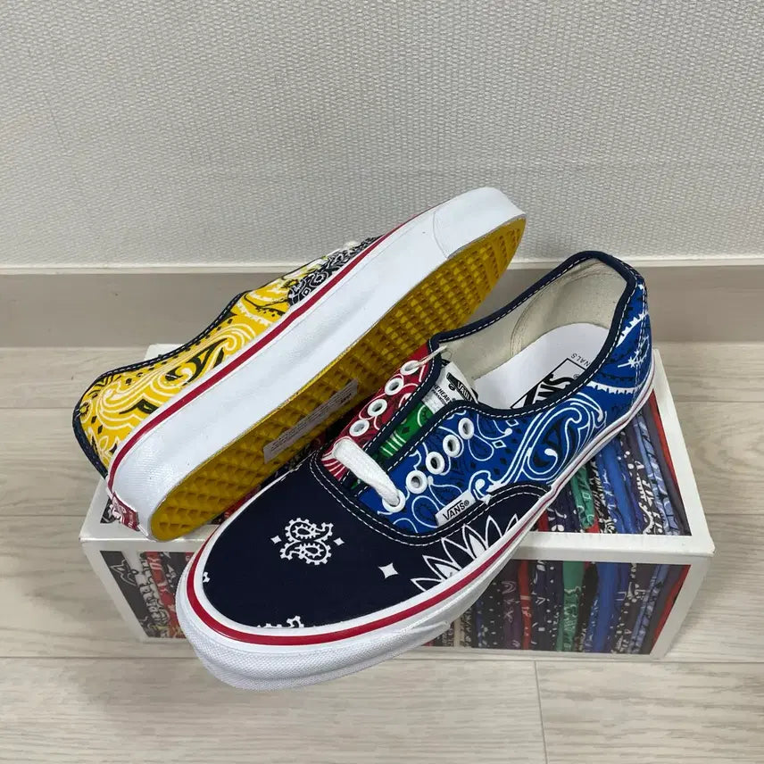 [BUNJANG] Vans x Bedwin Authentic Paisley Pattern Sneakers / 반스/ 베드윈 콜라보 어센틱/ 265
