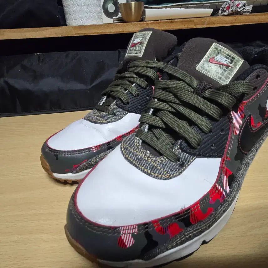 [BUNJANG] Nike Air Max 280 (US 10) Sneakers / 에어맥스 280(US10)  판매
