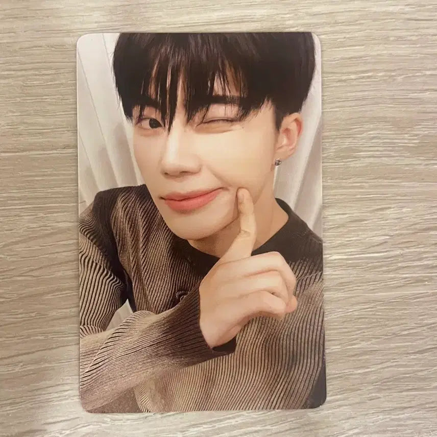 [BUNJANG] ZEROBASEONE Park Gunwook World Tour Here&Now Bangkok Photocard / 제로베이스원 박건욱 월드투어 here&now 방콕 포카