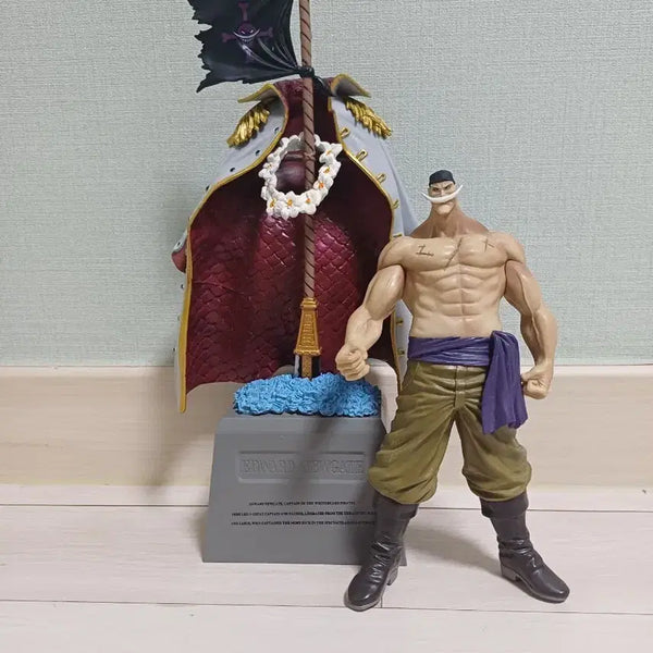 [BUNJANG] Whitebeard and Whitebeard's Grave Figure Set / 원피스피규어 흰수염과 흰수염 무덤 피규어 세트