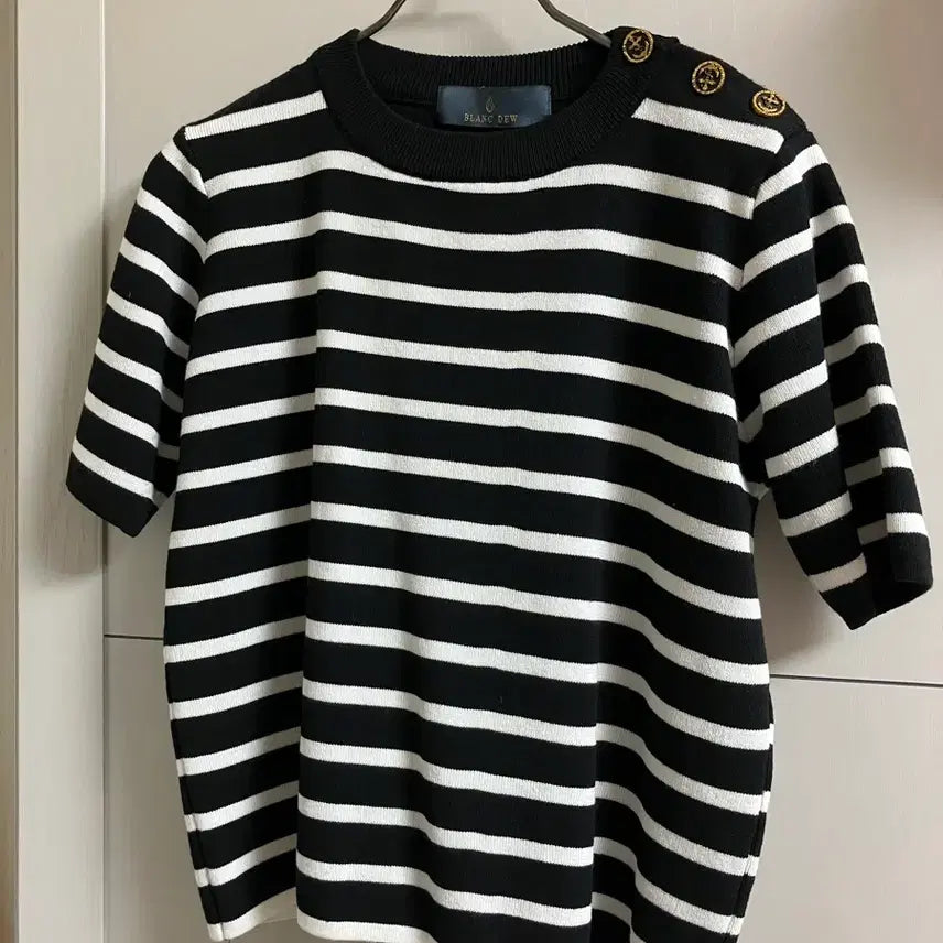 [BUNJANG] BLANC DEW Striped Short-Sleeve T-Shirt / BLANC DEW 반팔 줄무늬
