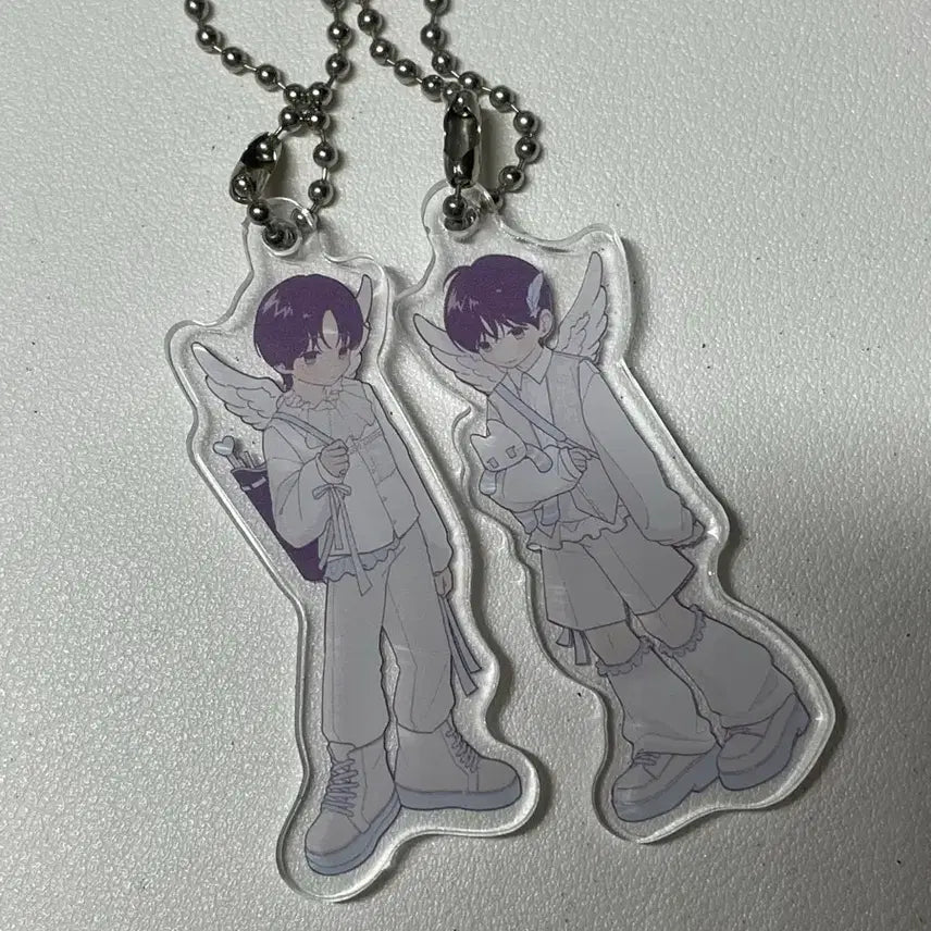 [BUNJANG] Riku Yuushi 'Angel' Acrylic Keyring Bundle Set / 쿨융 리쿠 유우시 천사 아크릴 키링 일괄 양도
