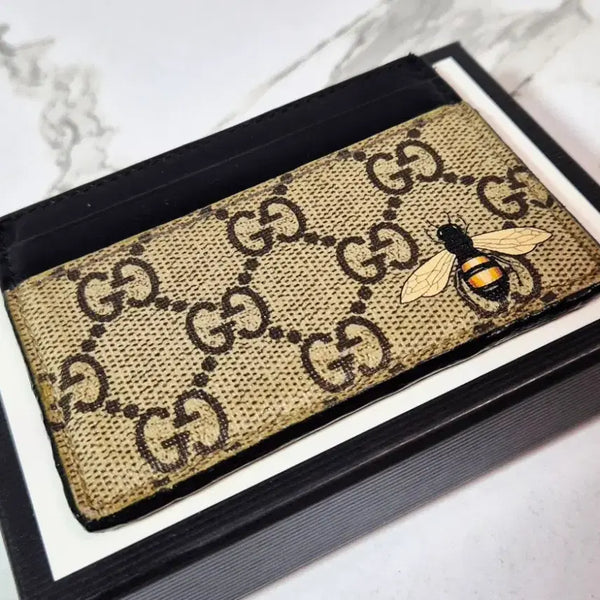 [BUNJANG] Gucci GG Supreme Bee Card Wallet Case / (정품) 구찌 GG 수프림 꿀벌 카드 지갑 케이스