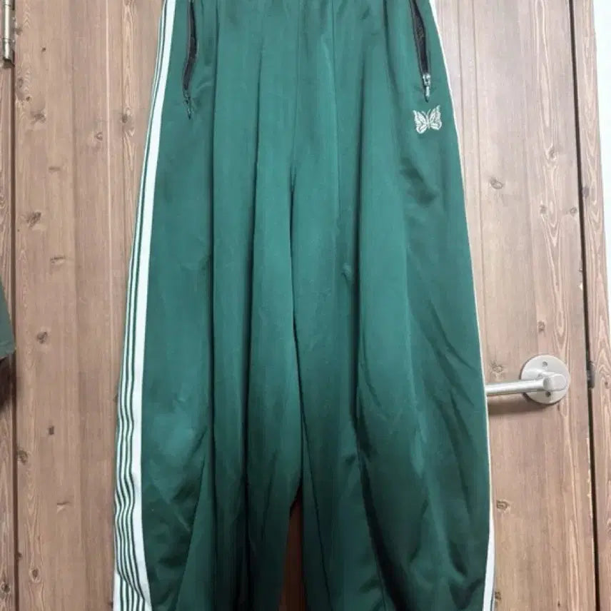 [BUNJANG] Needles x LHP Poly Smooth Track Pants Green XS / 니들스HD 트랙팬츠 LHP 별주 판매합니다. [그린/XS]
