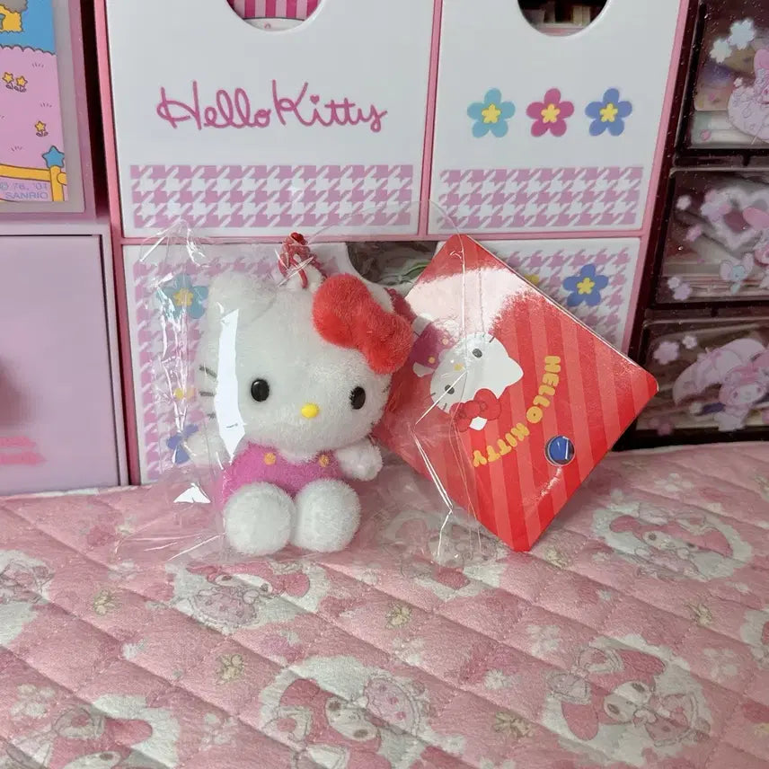 [BUNJANG] Sanrio Fluffy Kitty Keyring / 산리오 플로키 키티 키링