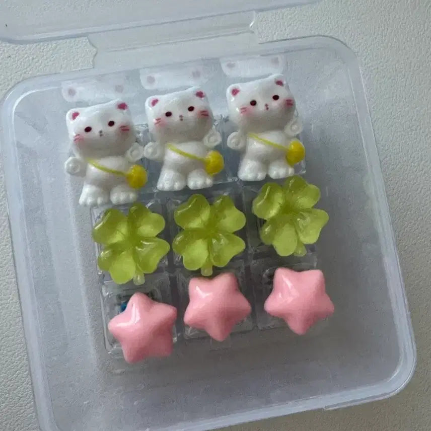 [BUNJANG] LED Cat Four-Leaf Clover Star Keycap Keyring / [새상품]LED 고양이 네잎클로버 별 키캡 키링