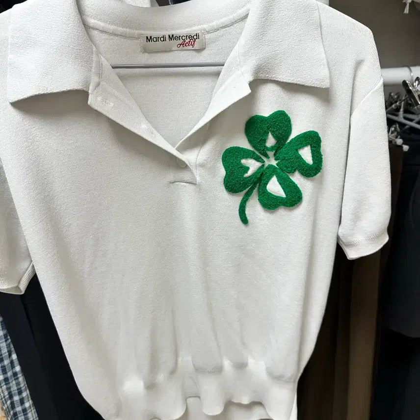 [BUNJANG] Mardi Mercredi Short-Sleeve Knit Polo Shirt White / 마르디 메크르디 반팔 니트 골프 카라 흰색