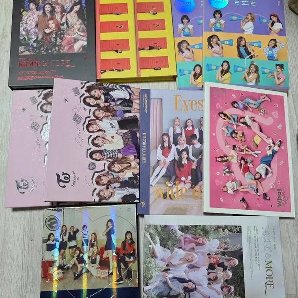 [BUNJANG] Twice Album Bundle Set (Photobook & CD) / 트와이스 앨범 10개 일괄 (구성품 포토북 & cd)