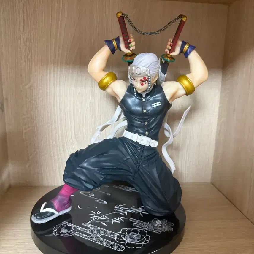 [BUNJANG] Demon Slayer Tengen Uzui Figure Prize A / 귀멸의 칼날 우즈이 텐겐 피규어 A상