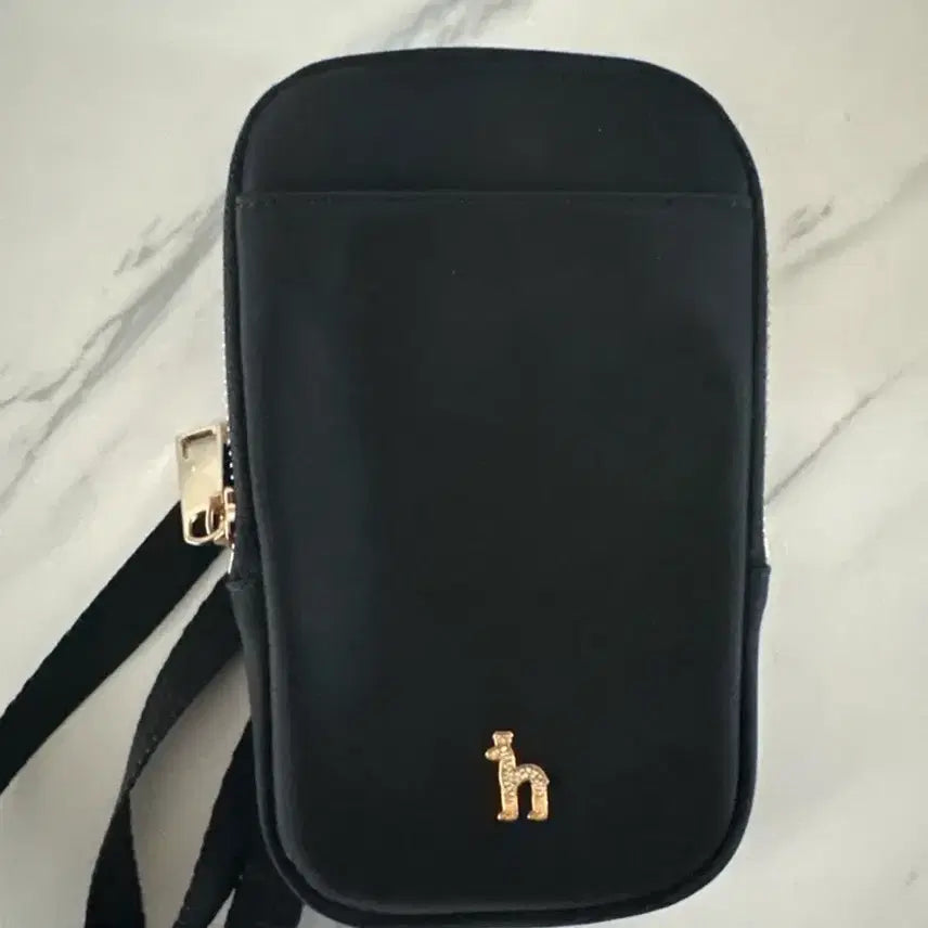 [BUNJANG] Hazzys Women's Black Crossbody Bag / 헤지스 여성 크로스백 블랙