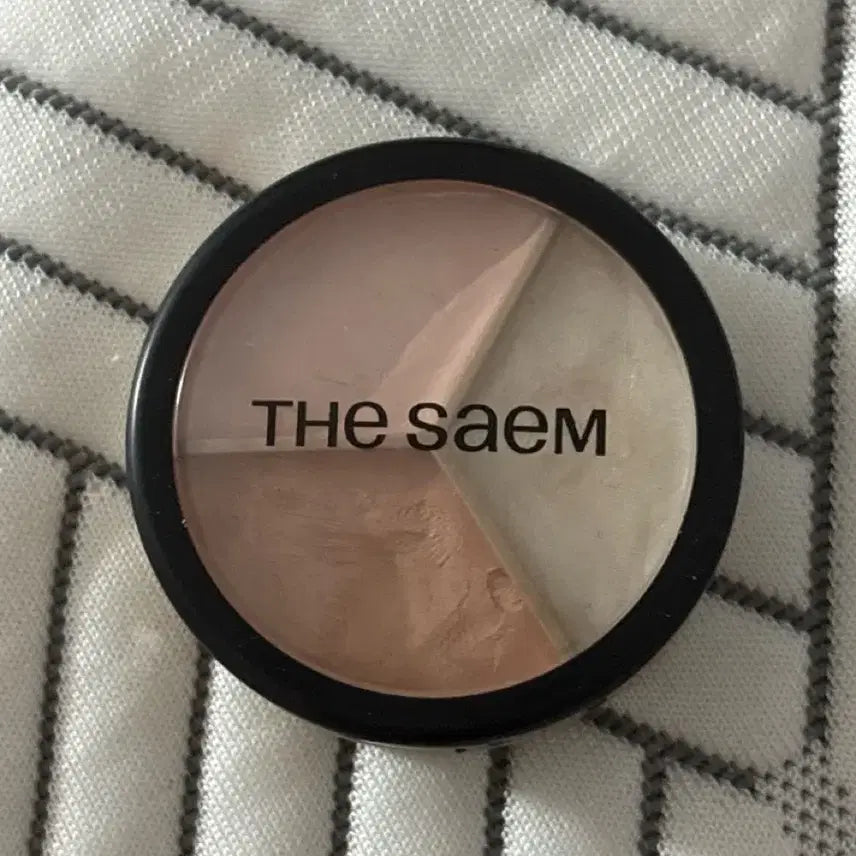 [BUNJANG] The Saem Triple Pot Concealer Dark Up Beige / 더샘 트리플 팟 컨실러 다크업 베이지