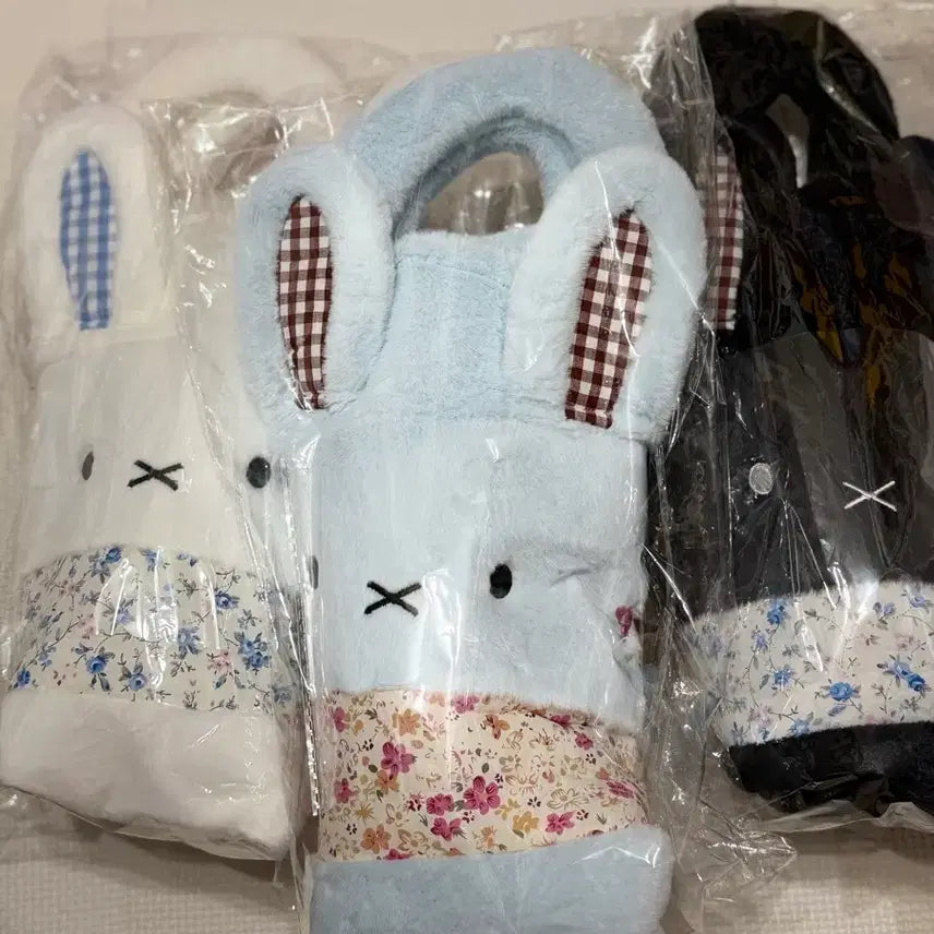 [BUNJANG] Reboni Rabbit Handbag with Keychain Set / 레보니 손가방 +레보니키링 /화이트, 블루, 블랙 / 개당가격