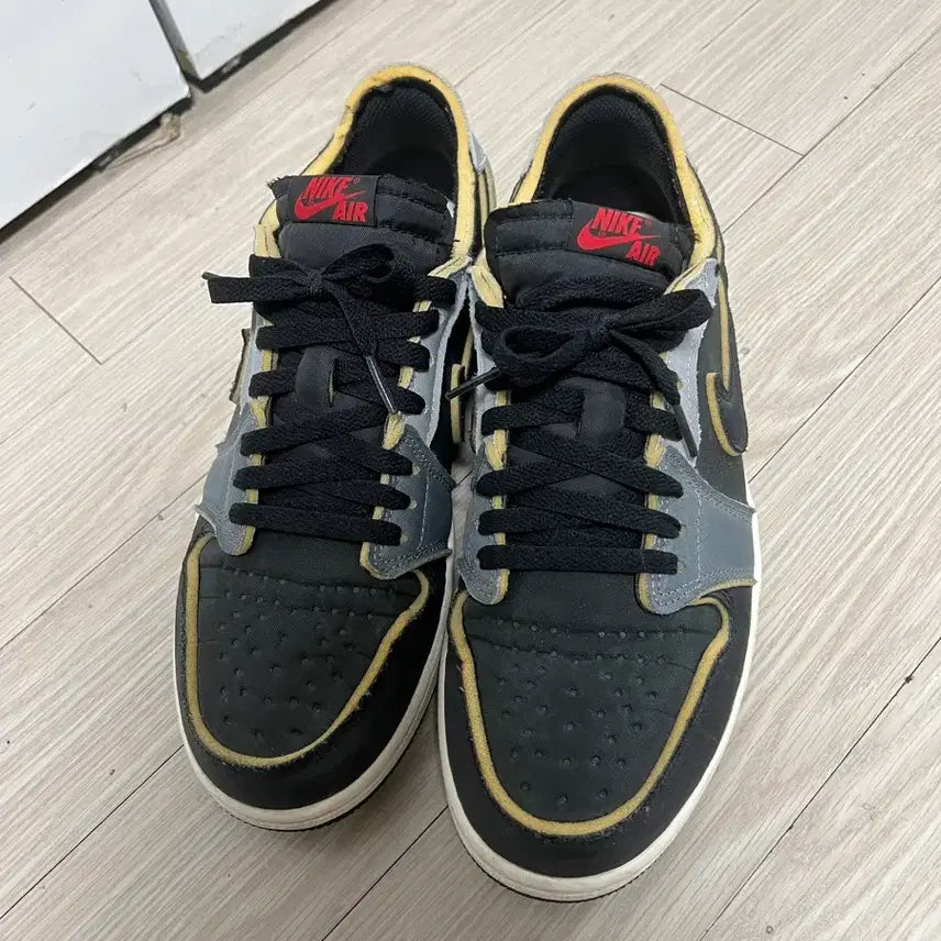 [BUNJANG] Nike Air Jordan 1 Retro Low OG Black Smoke Grey (280mm) / 나이키 조던 1 레트로 로우 OG 블랙 앤 스모크 그레이 280
