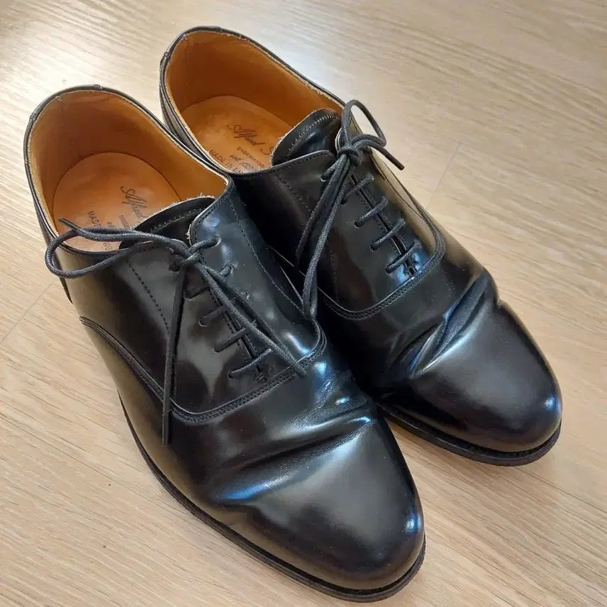 [BUNJANG] Alfred Sargent English Leather Brogues UK 8 / 알프레드 사전트 Alfred Sargent 영국 구두 265~70