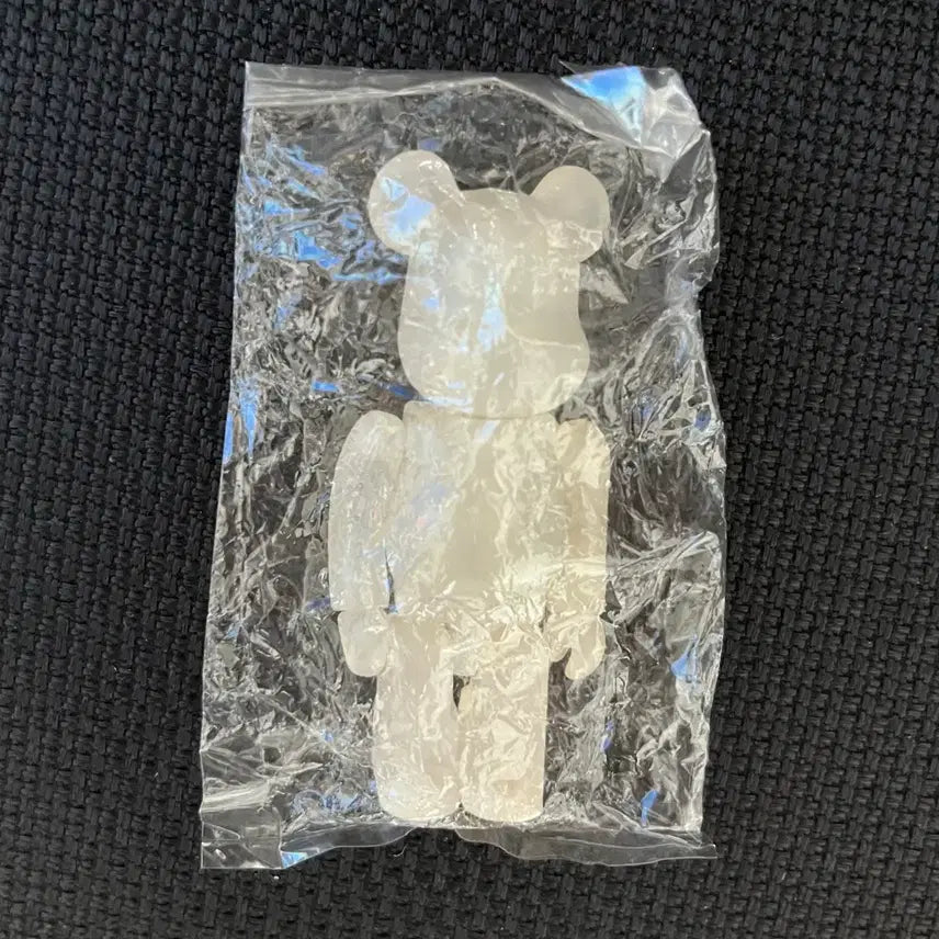 [BUNJANG] Bearbrick 5th Edition Jelly Bean Temperature Sensitive Color Change Sealed (No Card) / 베어브릭 5탄 젤리빈 온도 변색 미개봉 (카드X)