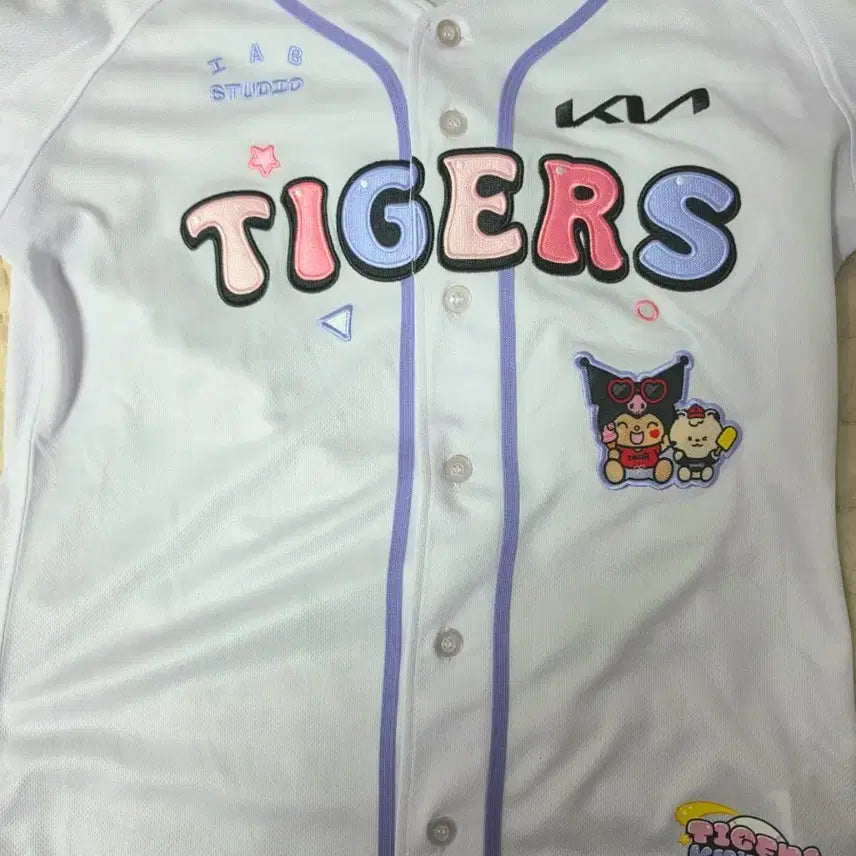 [BUNJANG] Kia Tigers 26th Replica Baseball Jersey Kim Do-young Light Purple Size 100 / 기아타이거즈 26레플 쿠로미김도영 100 라이트퍼플