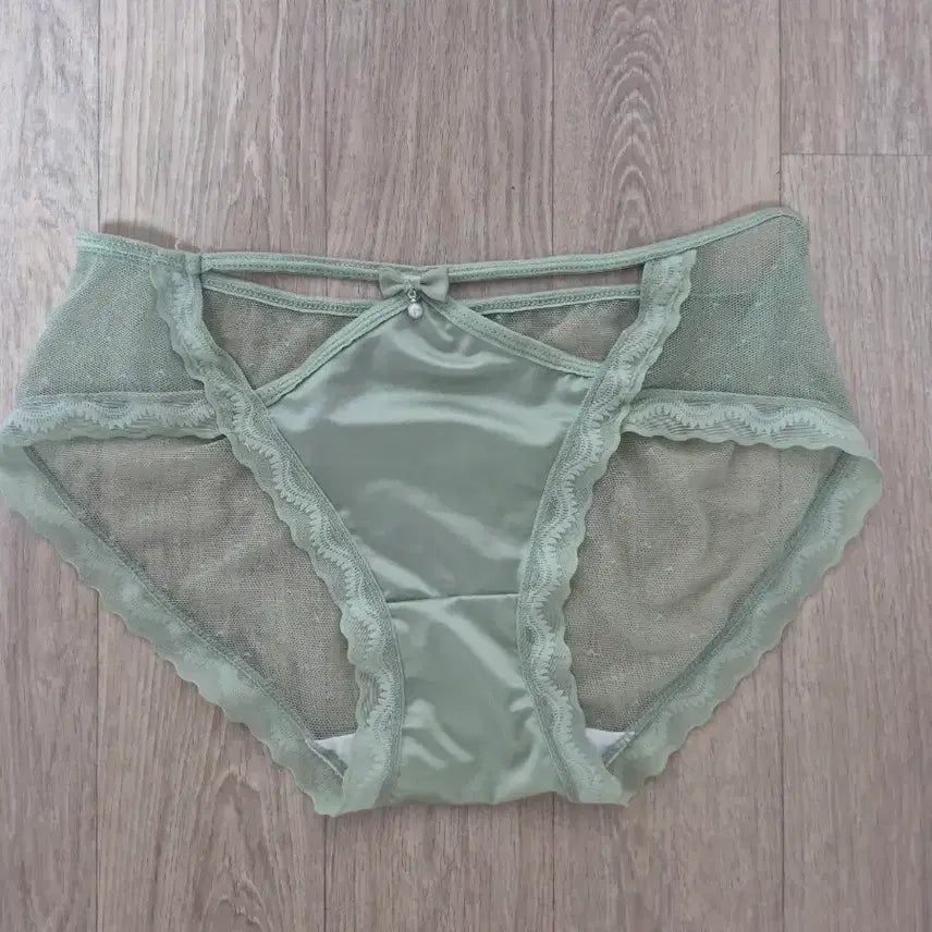 [BUNJANG] Women's Lace Hem Panties (Used) / 중고 여성 여자레이스 햄 팬티