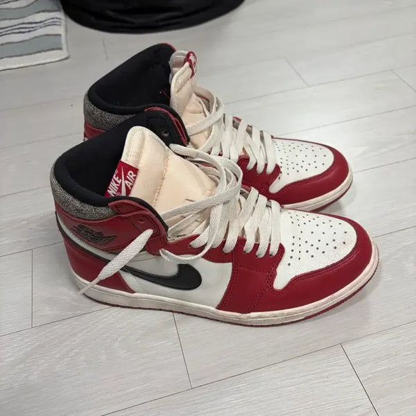 [BUNJANG] Air Jordan 1 Retro High OG Chicago 2022 / 에어조던 1 레트로 하이 OG 시카고 2022 270팝니다